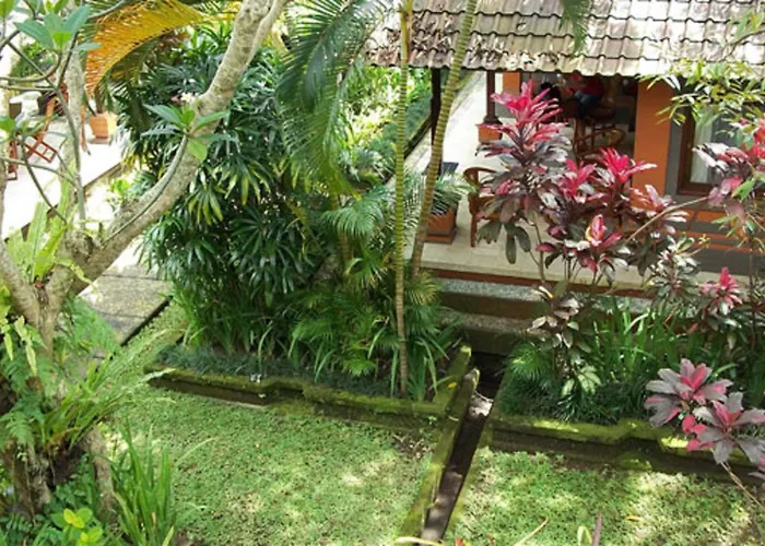 Hotel Puri Saraswati Dijiwa Ubud 4*