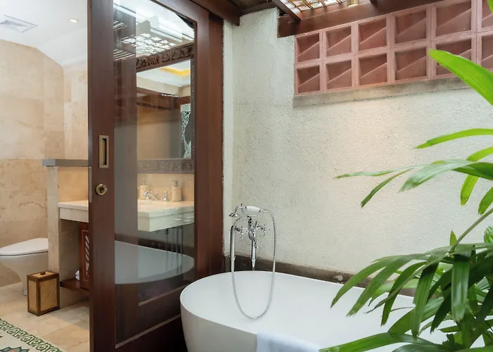 Hotel Puri Saraswati Dijiwa Ubud
